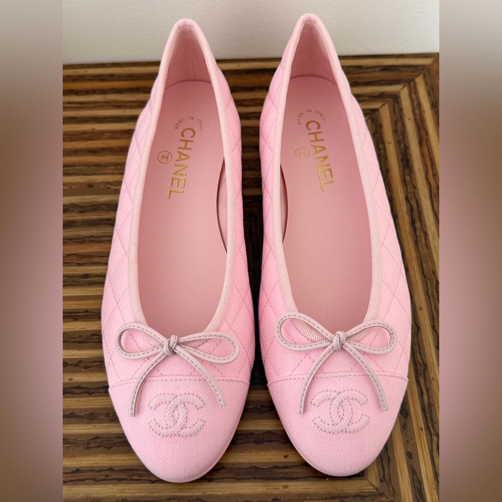 Chanel 26P Light Pink Denim Quilted CC Logo Bow Tie Ballet Ballerina Flat 39 - Picture 8 of 16